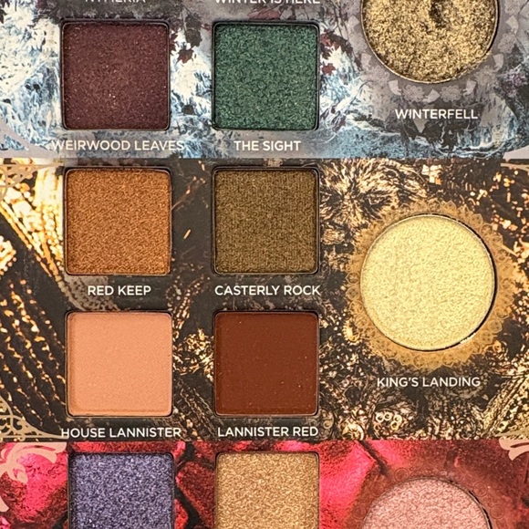 Official Game of Thrones Urban Decay Collectable Pop-up Eyeshadow Palette - Picture 13 of 15